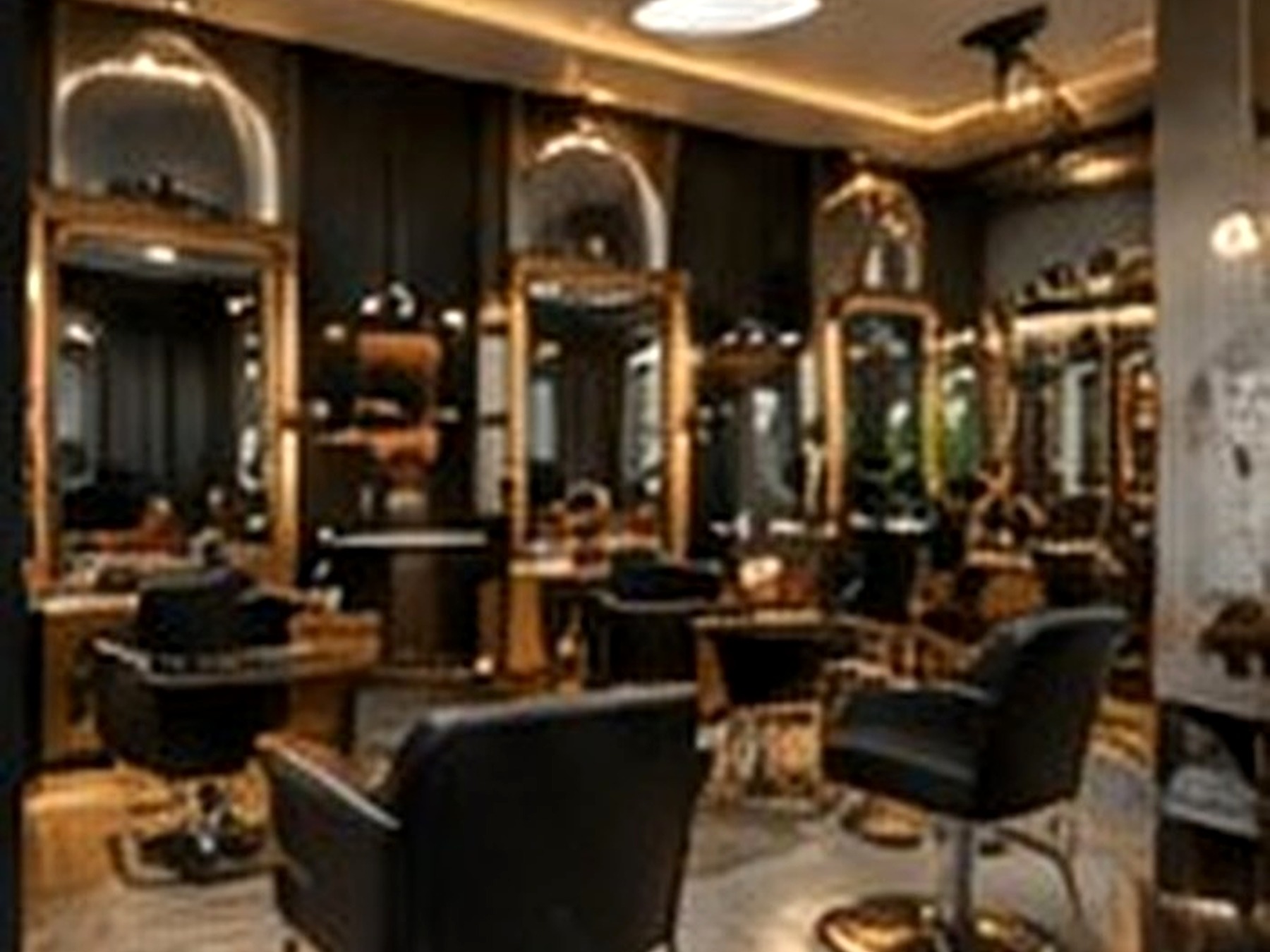 Shomoro salon interior